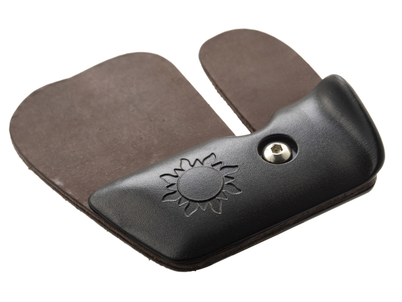 Fairweather%20Tab%20Plates%20Set%20incl.%20Leather%202020